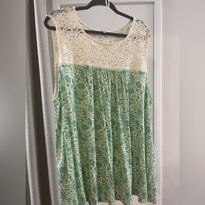 Rose & Olive Elegant Lace Tank Top
